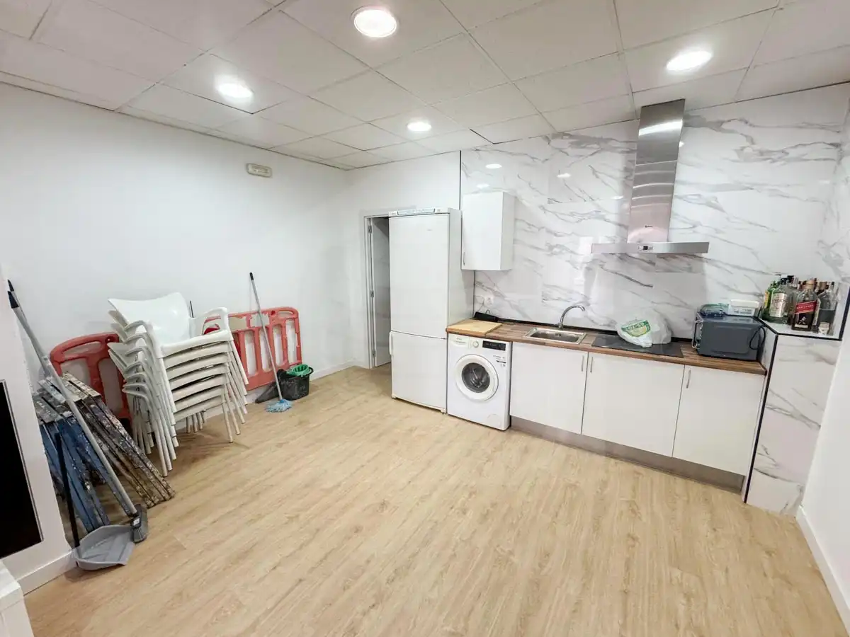 Gewerbefläche zum Verkauf in Calle Santo Cristo 9, imagen 2