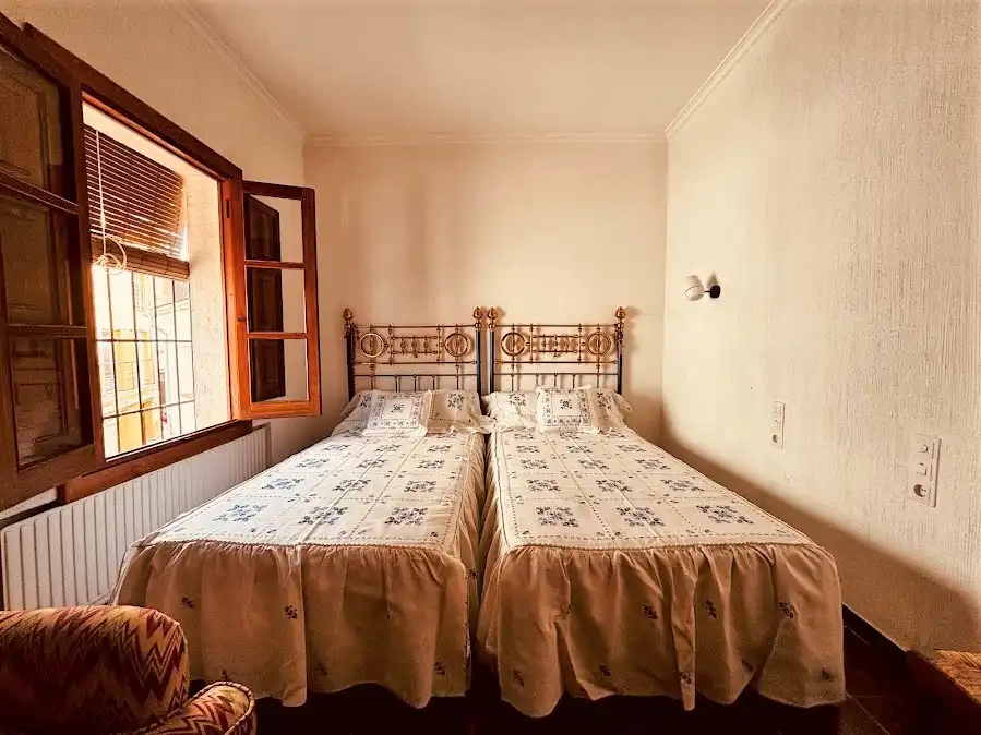 Dormitori de Casa o xalet en venda en Atzeneta d'Albaida amb Aire condicionat, Calefacció i Jardí privat