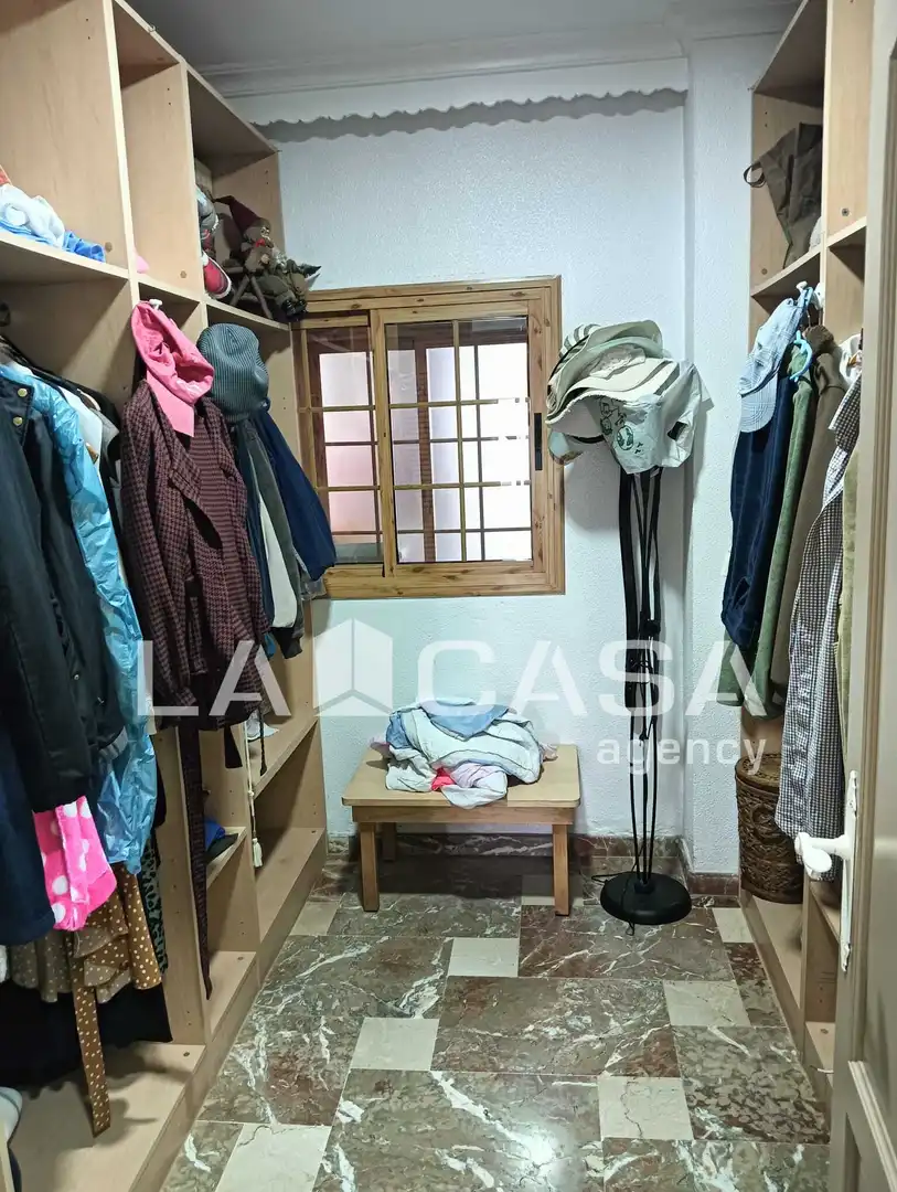 Houses for sale in Algeciras  with Terrace