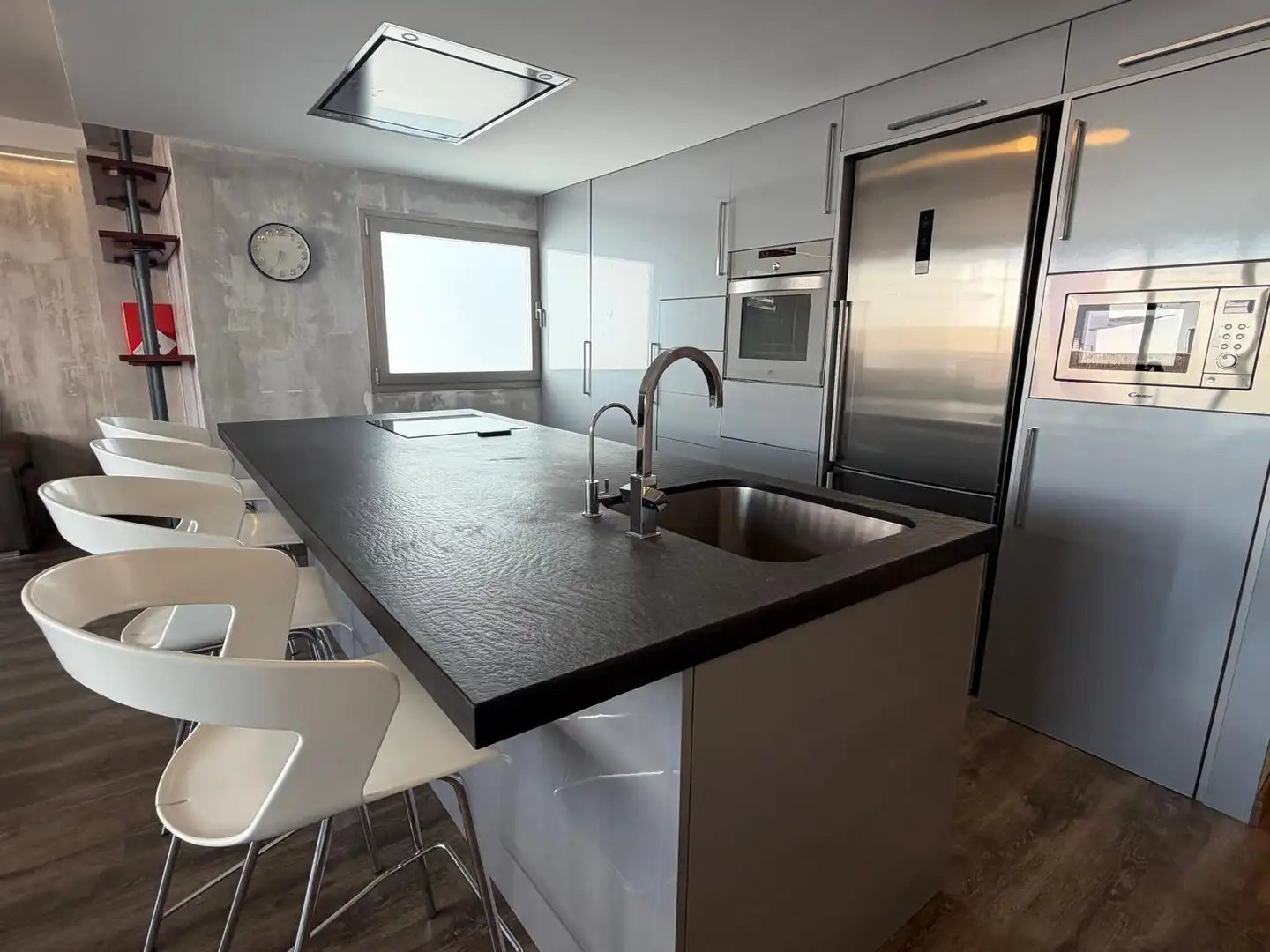 Cocina de Ático en venta en Elche / Elx con Aire acondicionado, Terraza y Amueblado