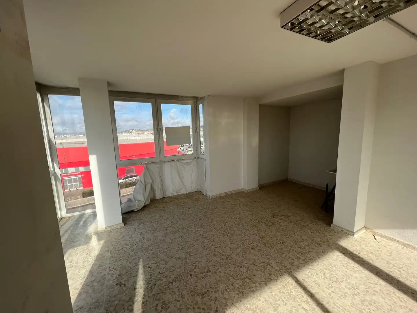 Büro zum Verkauf in N/A, Peligros