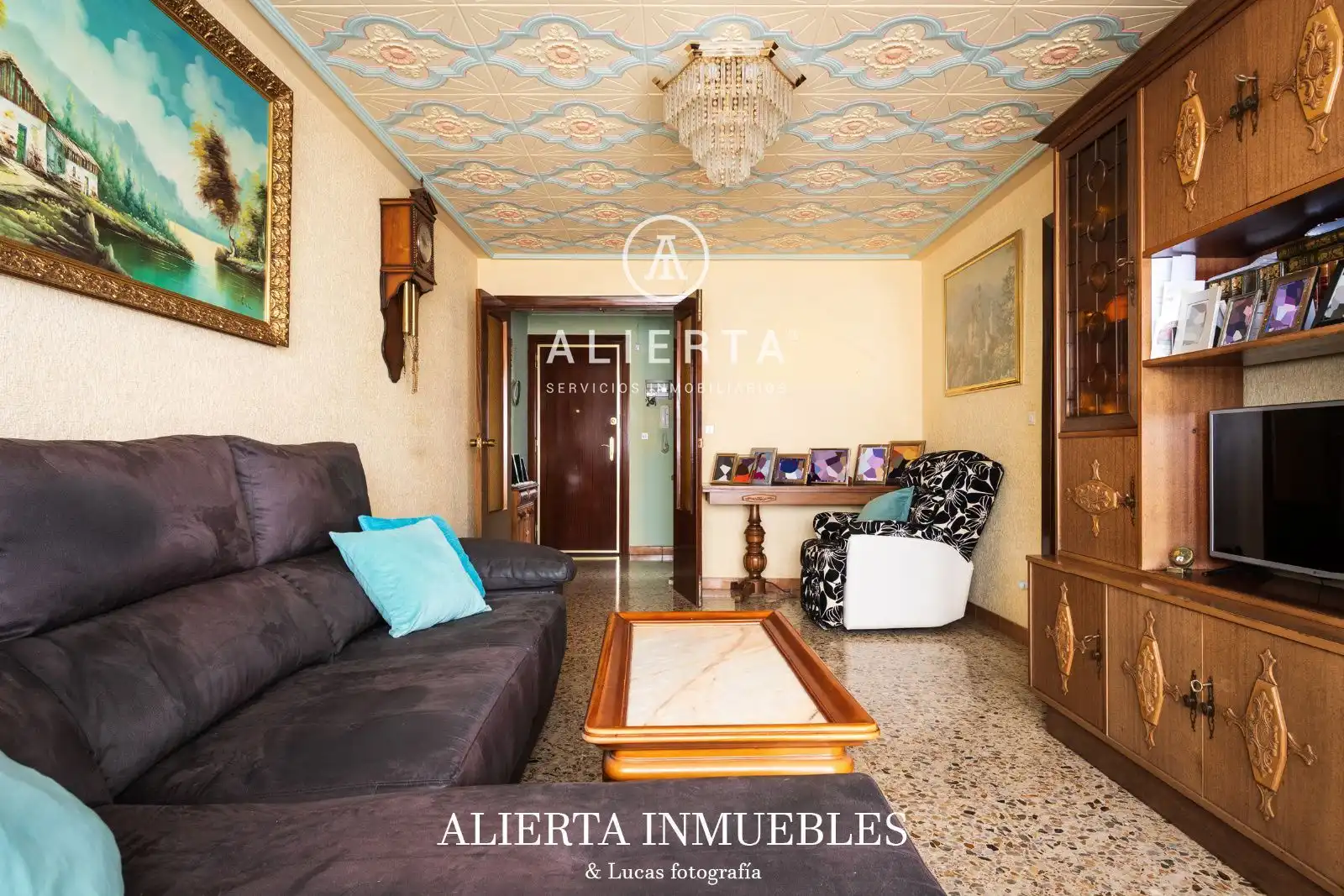 Exterior view of Flat for sale in Zaragoza  with Heating, Terrace and Swimming Pool