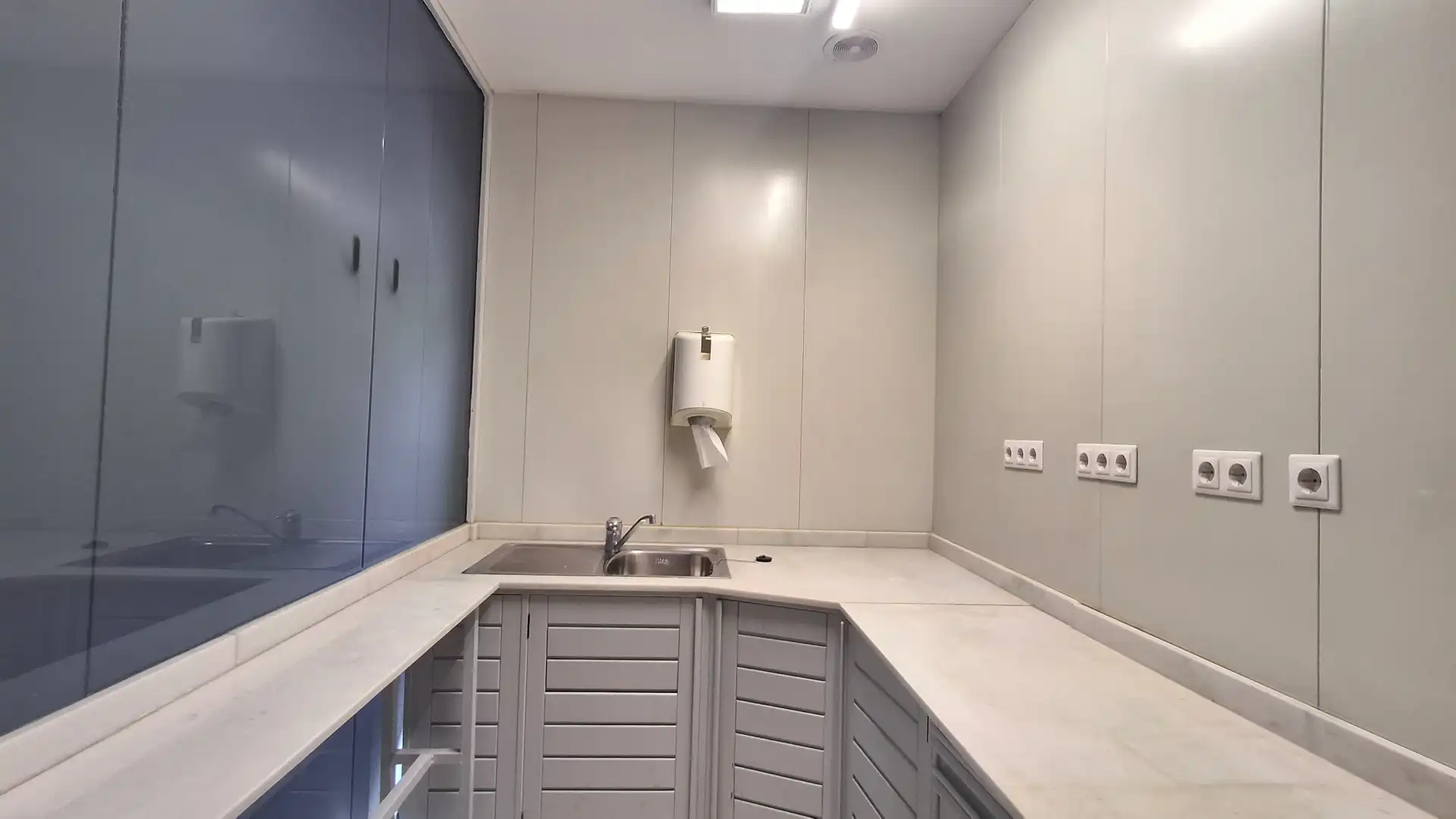 Büro mit Aufzug zur Miete in Calle General Vara de Rey, imagen 5