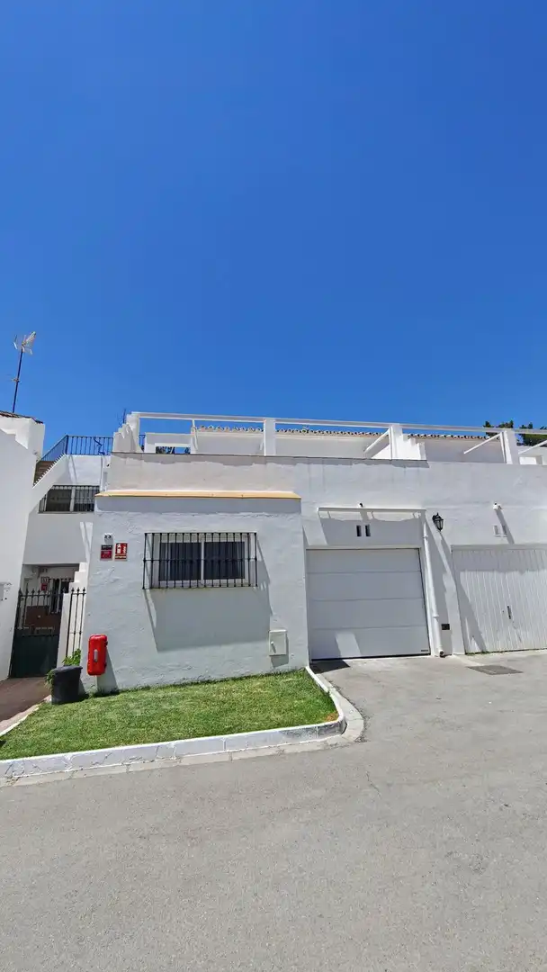 Casa a schiera con piscina in vendita a Estepona,Atalaya,Calle Nueva Atalaya, imagen 41