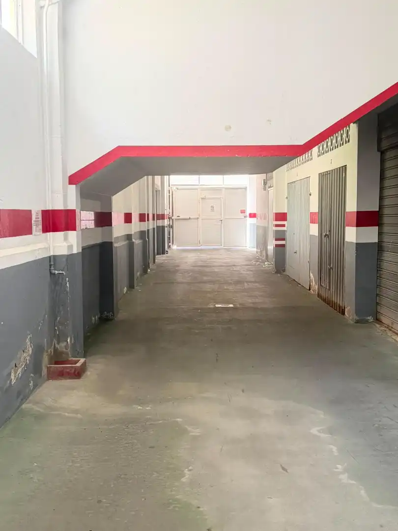 Aparcament de Pis en venda en San Fernando amb Aire condicionat, Traster i Alarma
