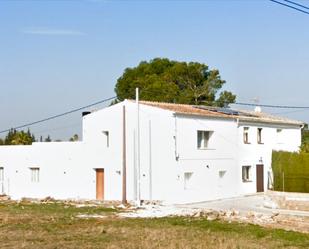 Vista exterior de Casa adosada en venda en Dénia amb Terrassa