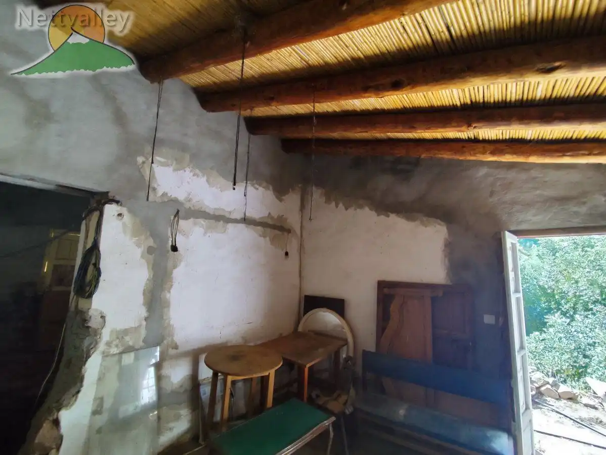Country homes for sale in Comares