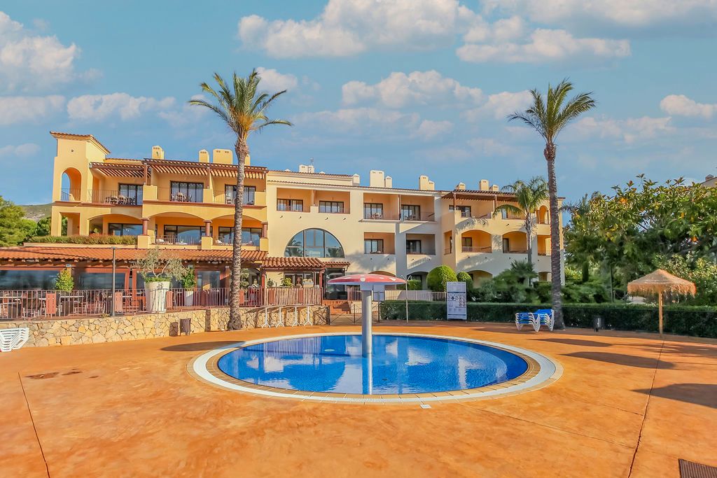 Swimming pool of Flat for sale in Mont-roig del Camp  with Swimming Pool