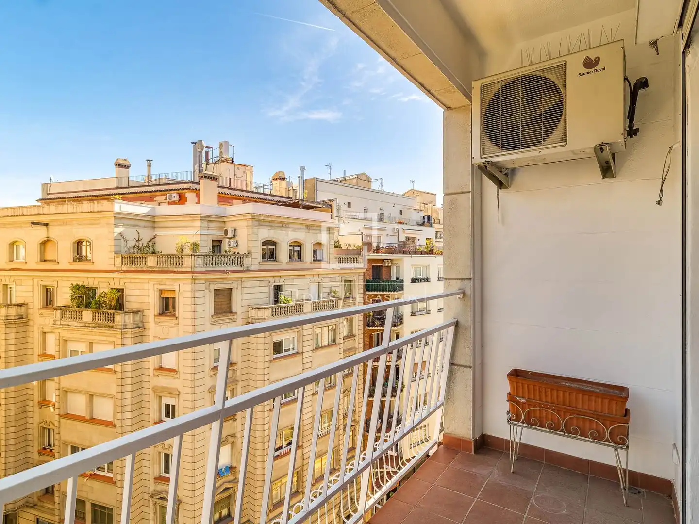 Terrasse von Wohnung zum Verkauf in Barcelona mit Klimaanlage, Heizung und Balkon