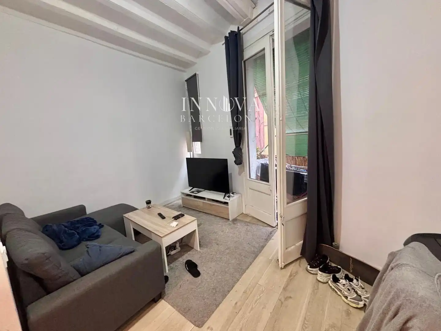 Sala de estar de Piso en venta en Barcelona con Aire acondicionado, Calefacción y Amueblado