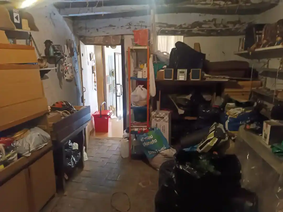 Casa adosada en venda en Ascó amb Balcó