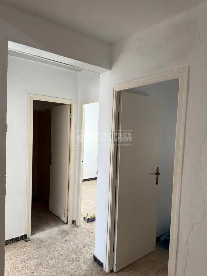 Piso en venta en Utrera con Aire acondicionado, Calefacción y Balcón