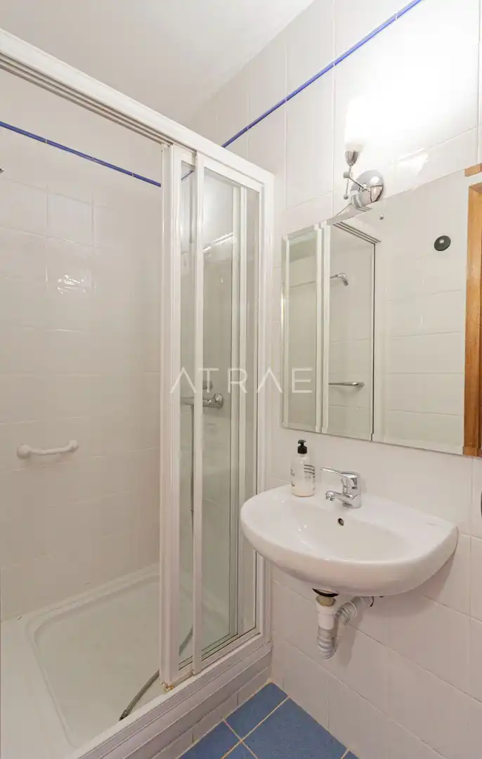 Baño de Piso en venta en Madrid con Aire acondicionado, Calefacción y Terraza