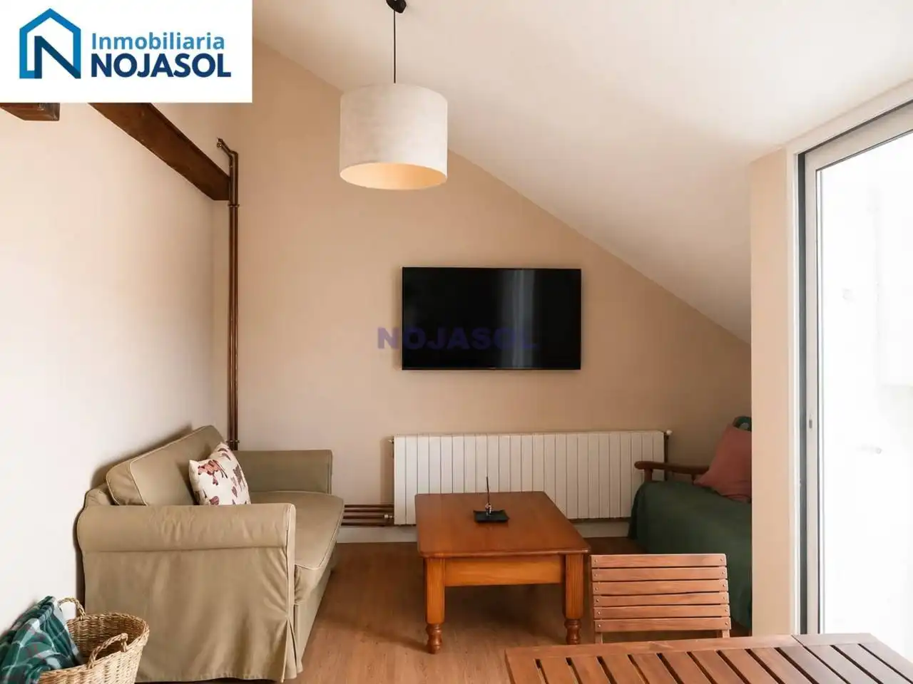 Sala de estar de Apartamento en venta en Bareyo con Calefacción, Terraza y Trastero