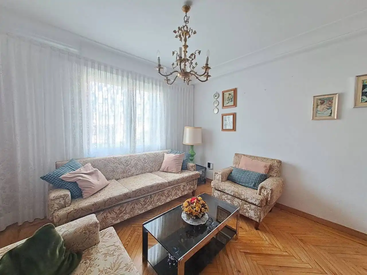 Sala de estar de Piso en venta en Burgos con Calefacción y Trastero