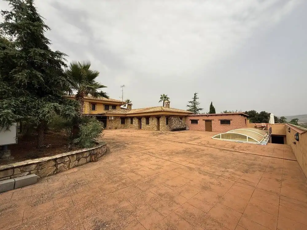 Vista exterior de Finca rústica en venta en Colomera con Calefacción, Terraza y Piscina