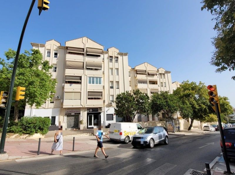 Flat for sale in Calle Jerez Perchet, 24, Cortijo Bazán - Los Casinis - Los Cipreses