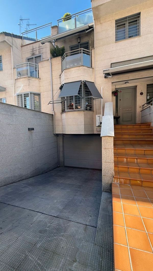 Parking of House or chalet for sale in Leganés  with Air Conditioner, Heating and Private garden