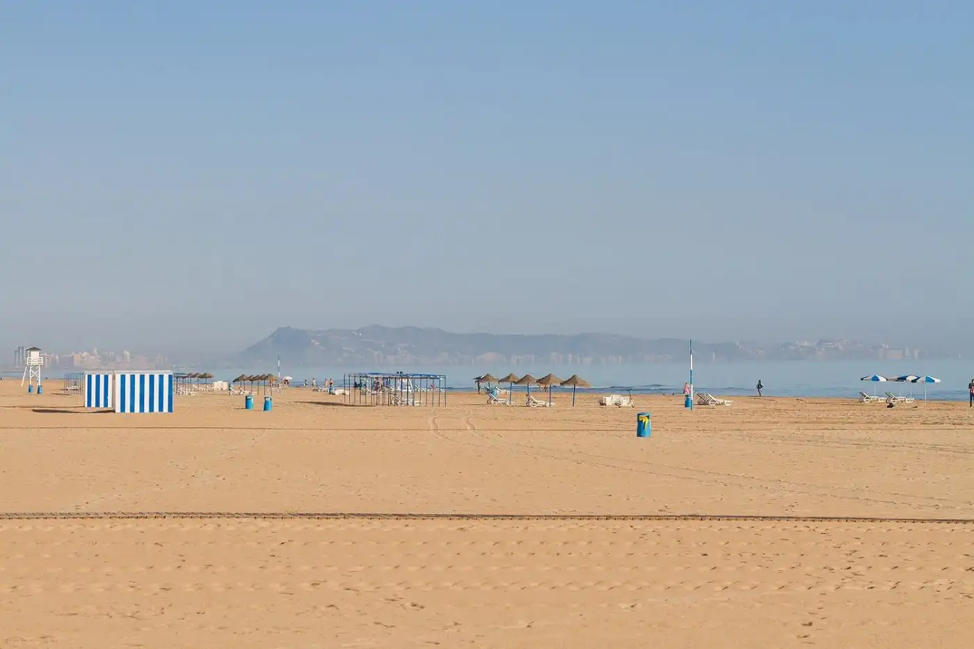 Vista exterior de Apartamento en venta en Gandia con Jardín privado, Terraza y Balcón