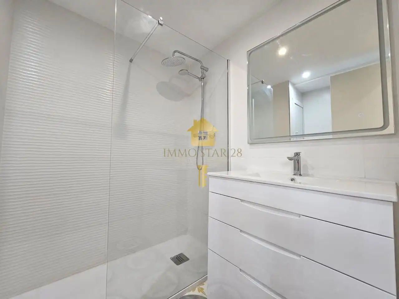 Study for rent in calle Cap Ponent, Santa Margarita