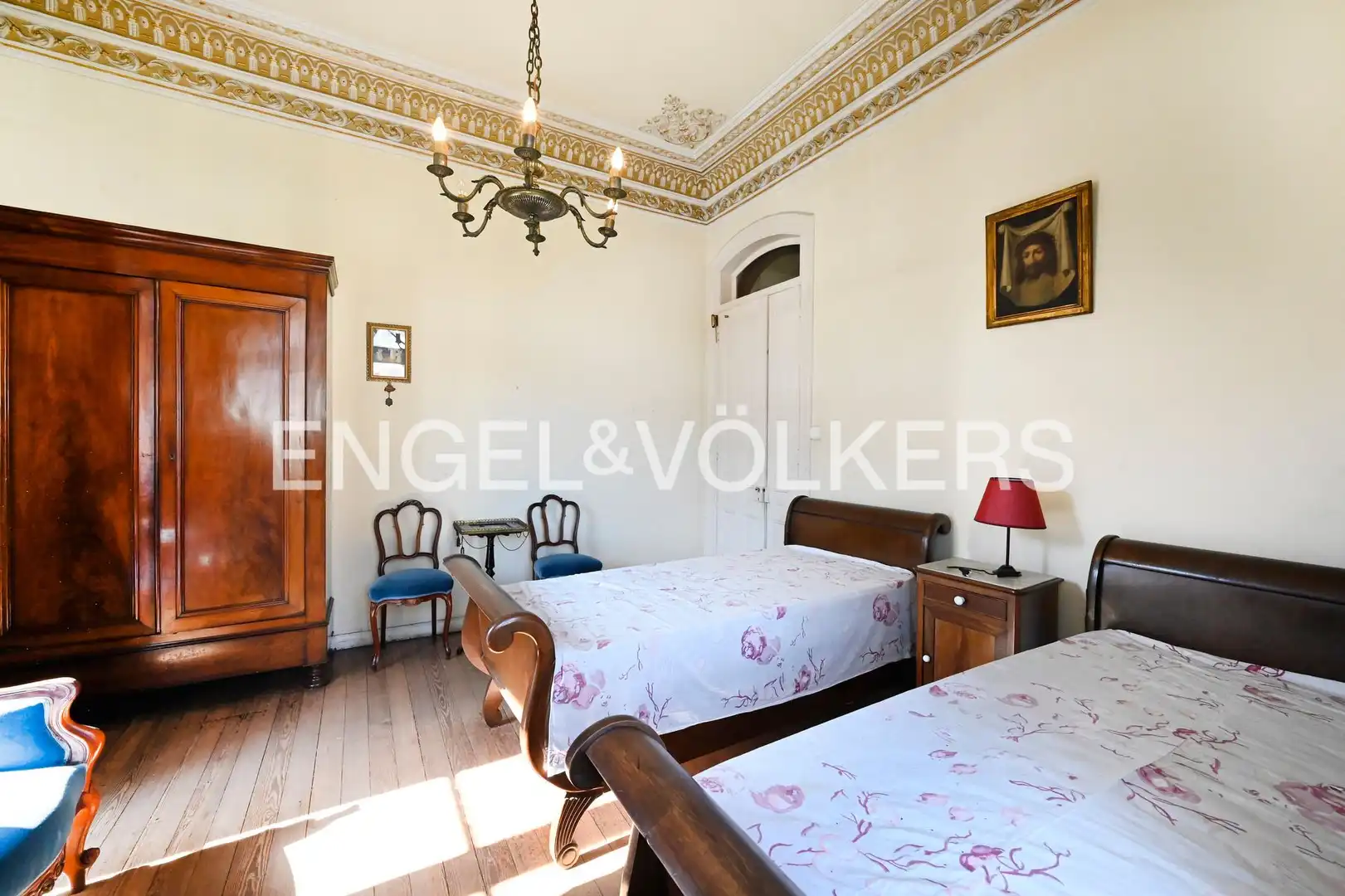 Comedor de Casa o chalet en venta en Laredo con Calefacción, Jardín privado y Trastero