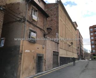 Vista exterior de Casa o xalet en venda en  Logroño