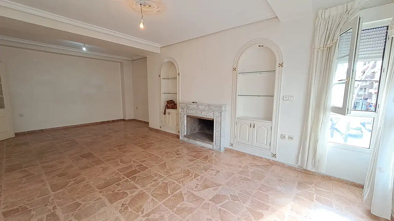 Apartament amb ascensor en venda a Centro, imagen 2