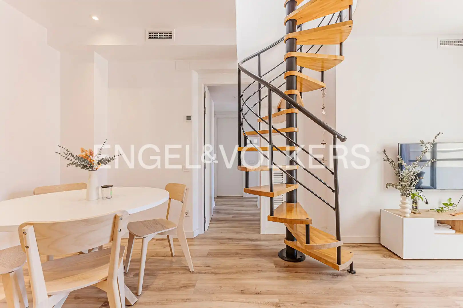 Ático en venta en Barcelona con Aire acondicionado, Calefacción y Terraza