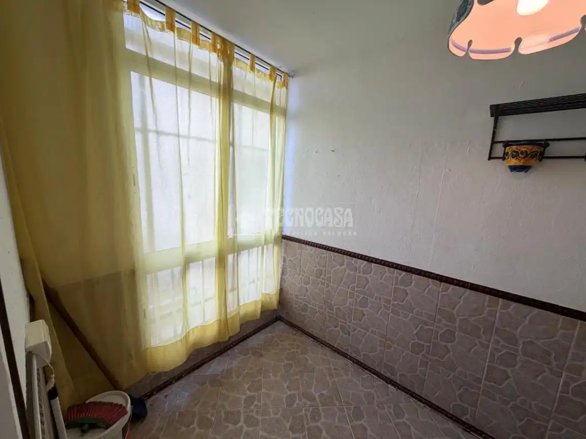 Bedroom of Flat for sale in Sevilla