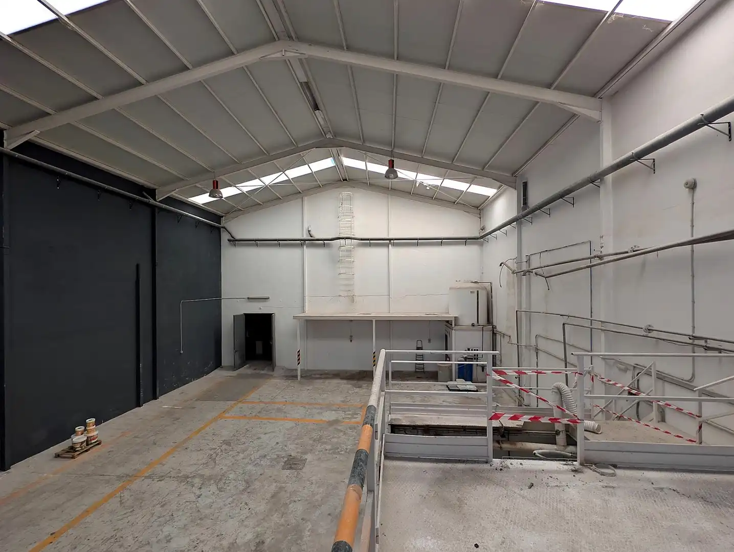 Nave industrial de alquiler en Benacazón