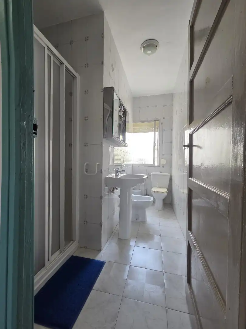 Bathroom of Flat for sale in Badajoz  with Air Conditioner, Furnished and Washing machine
