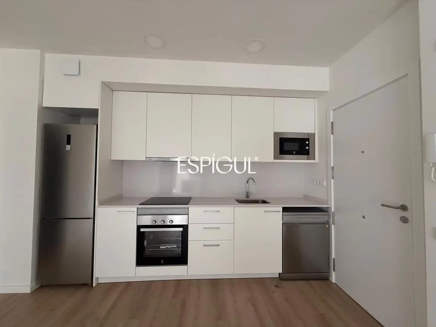 Attic for rent in Sant Narcís