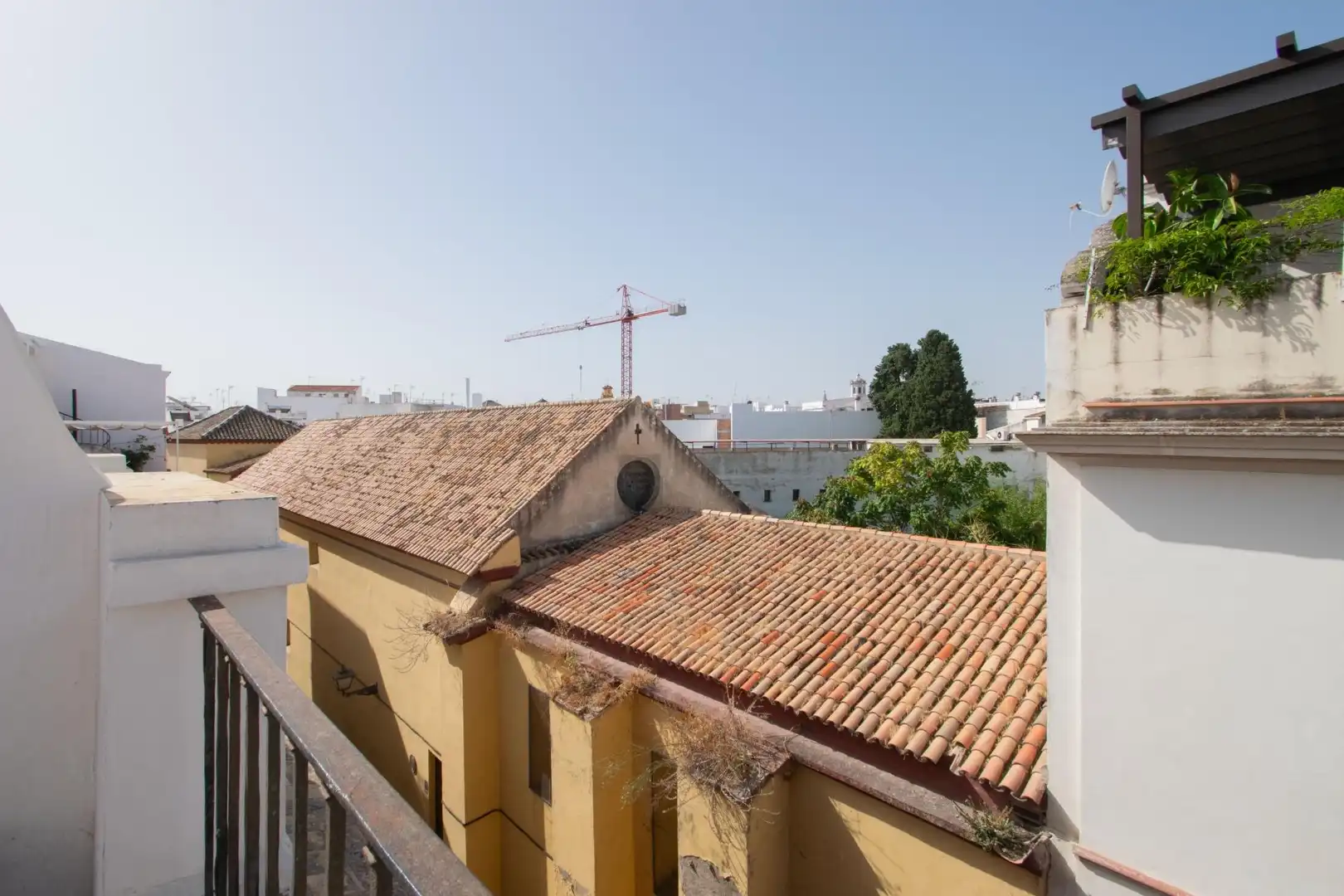 Vista exterior de Piso en venta en Sevilla