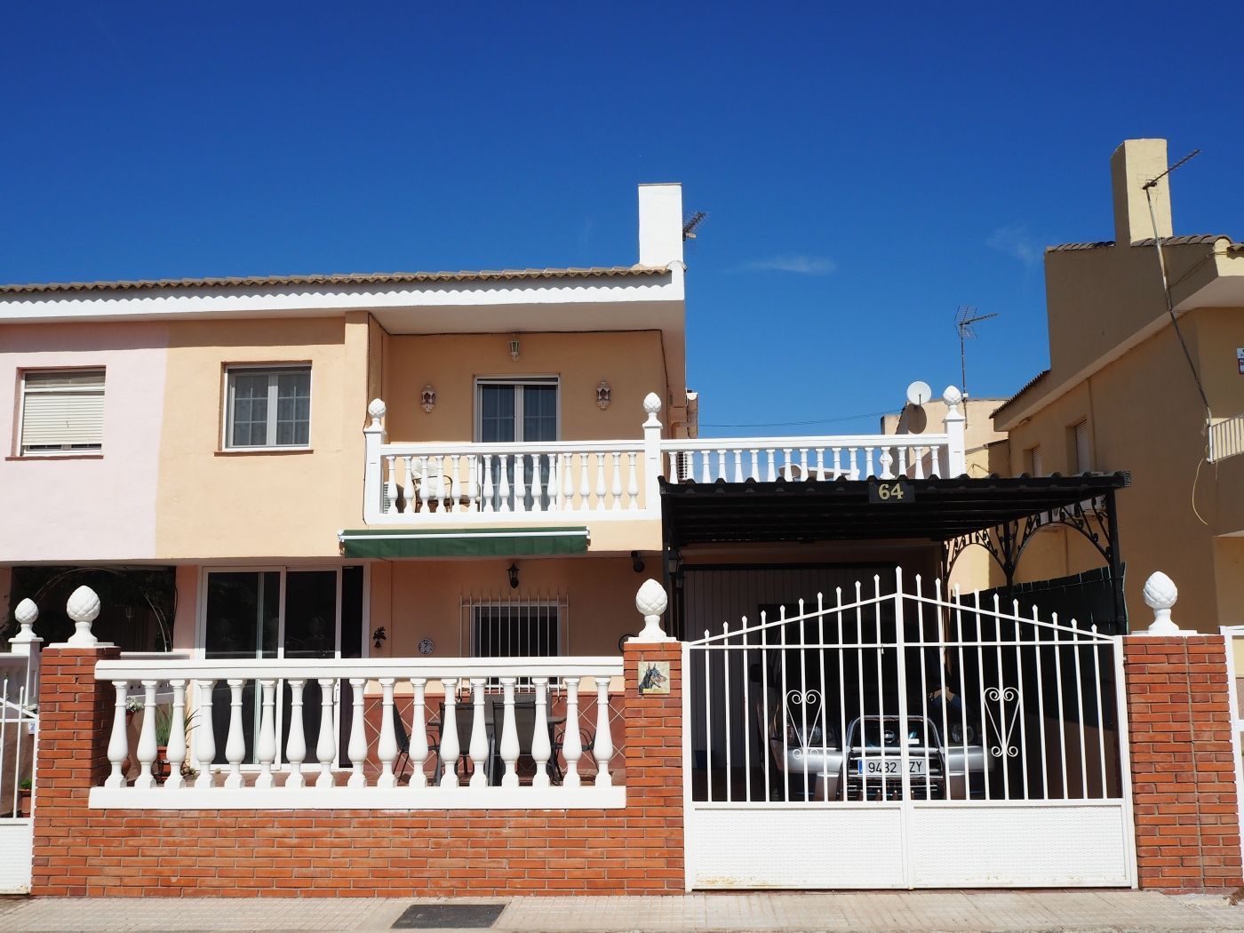 Casa adosada en venda a Cuevas del Campo