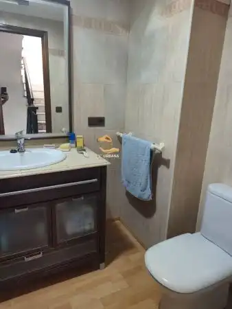 Flat with terrace to rent in SAAVEDRA Y FAJARDO, imagen 12