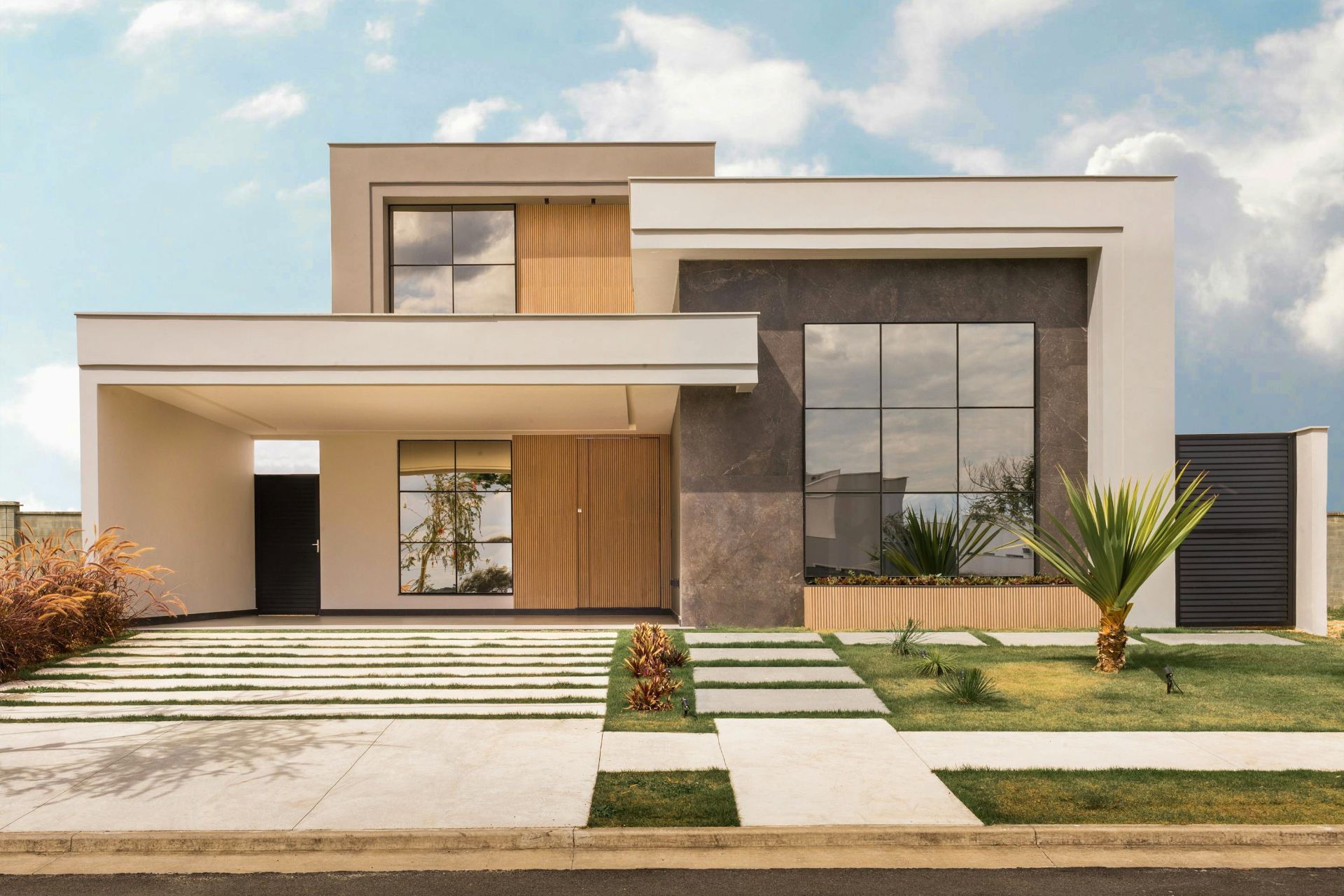 Vista exterior de Casa o xalet en venda en Majadahonda amb Aire condicionat, Calefacció i Jardí privat