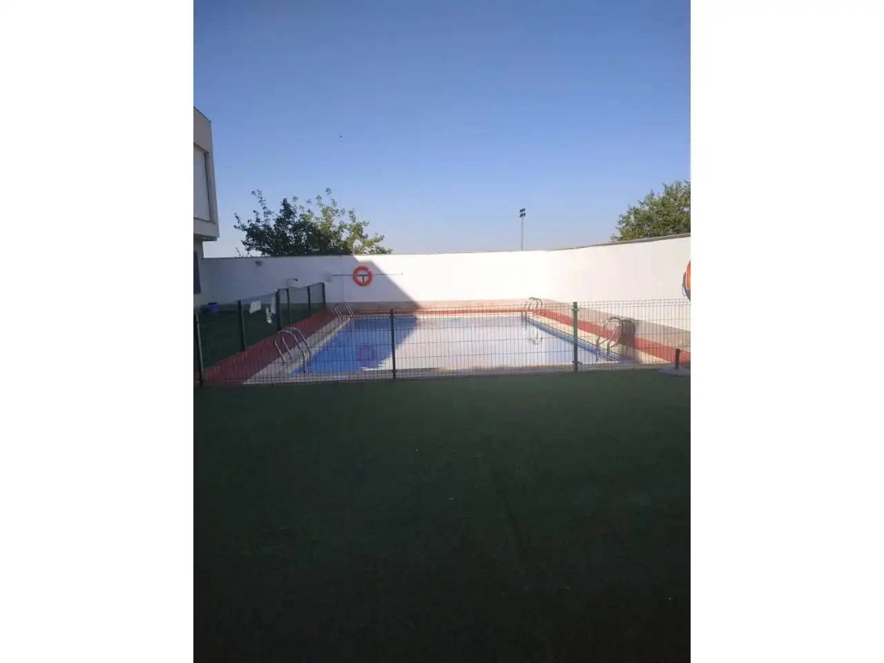 Piscina de Dúplex en venta en Ciudad Real con Aire acondicionado, Terraza y Trastero