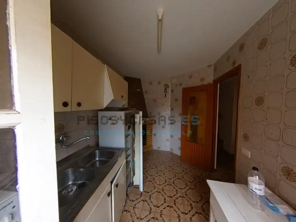 Cuina de Casa o xalet en venda en Alfamén, Zaragoza