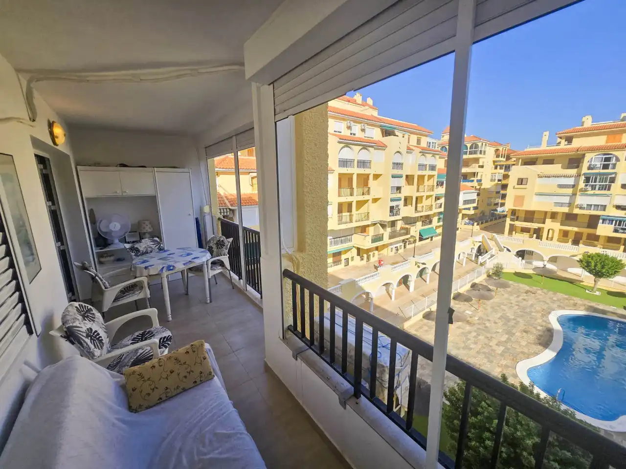 Apartamento con balcón en venta en La Mata, imagen 4