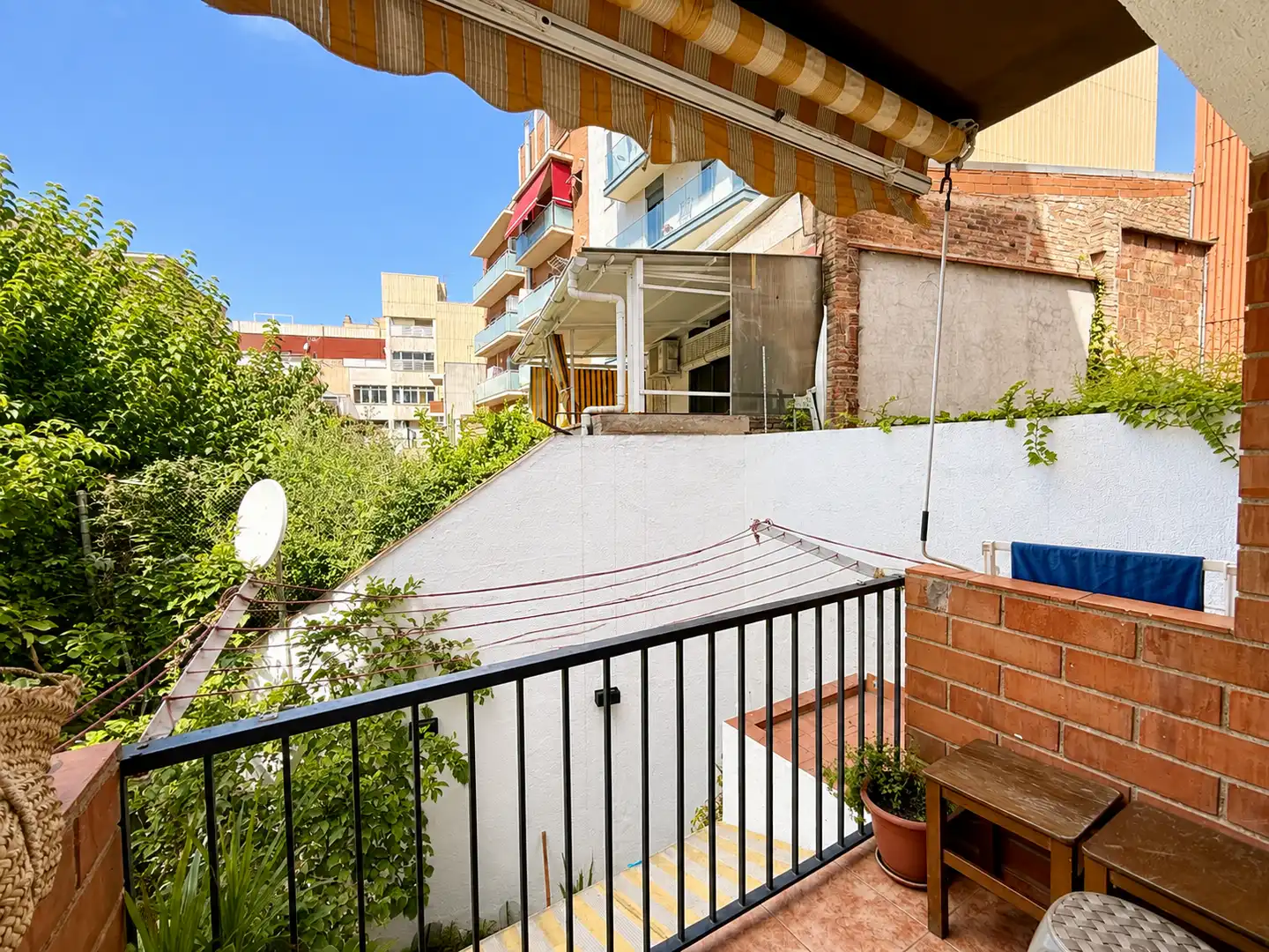Terrasse von Wohnung zum Verkauf in Cornellà de Llobregat mit Balkon