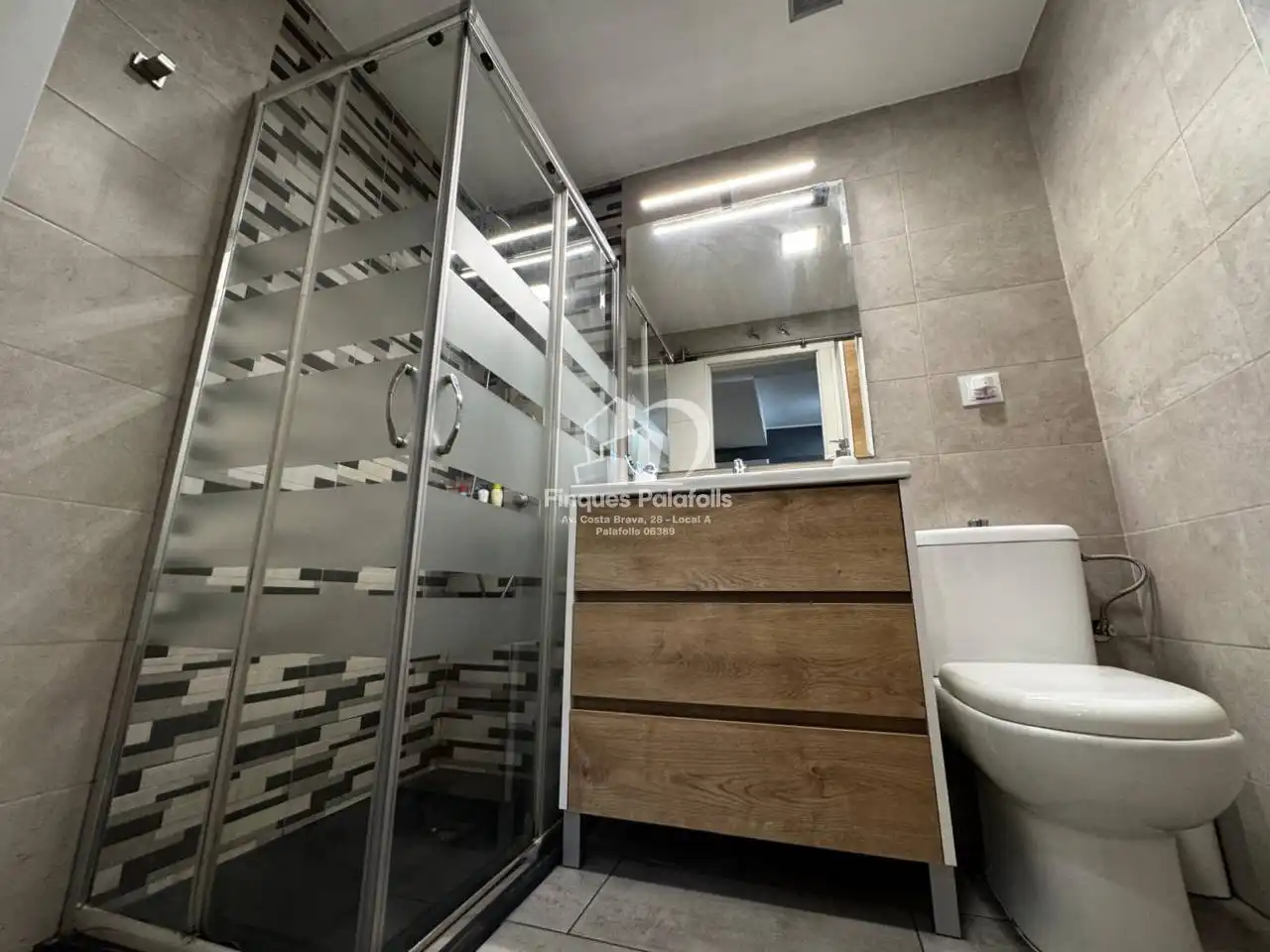 Bathroom of Flat for sale in Blanes  with Heating, Parquet flooring and Terrace