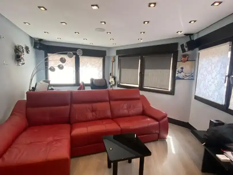Wohnzimmer von Wohnung zum Verkauf in Barakaldo  mit Klimaanlage und Balkon