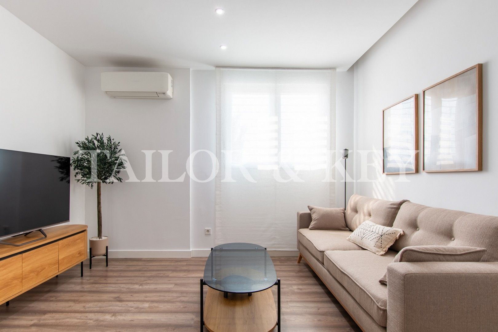 Living room of Flat to rent in Villanueva del Pardillo  with Air Conditioner, Heating and Furnished