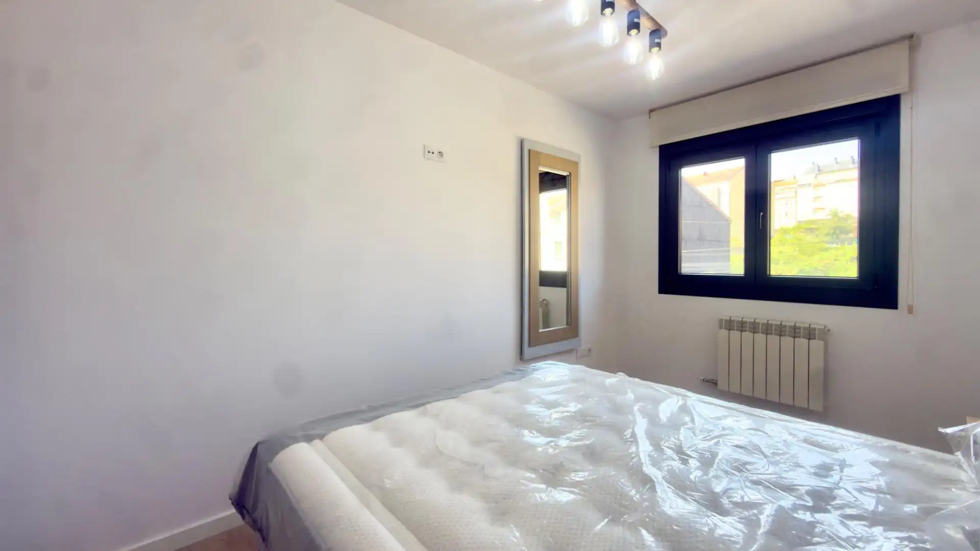 Bedroom of Flat for sale in O Carballiño    with Heating, Storage room and Furnished