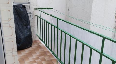 Foto 5 de Piso en venta en Carrer de L'alguer, El Carmel, Barcelona