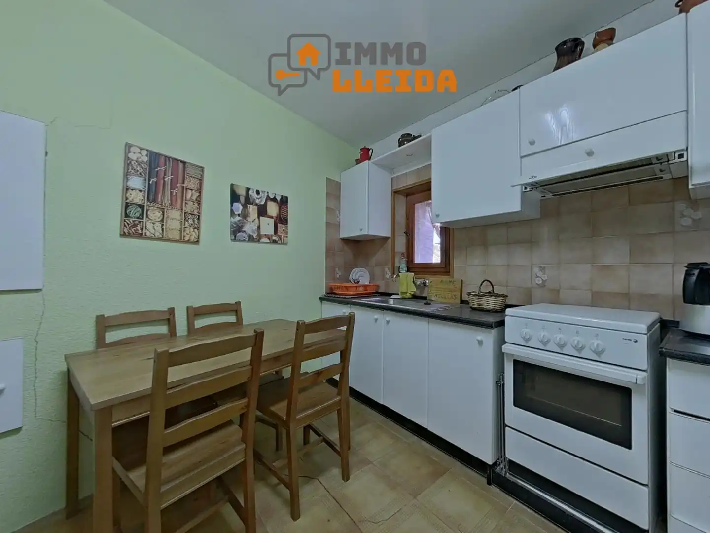 Kitchen of Houses for sale in Nalec  with Storage room, Furnished and Balcony