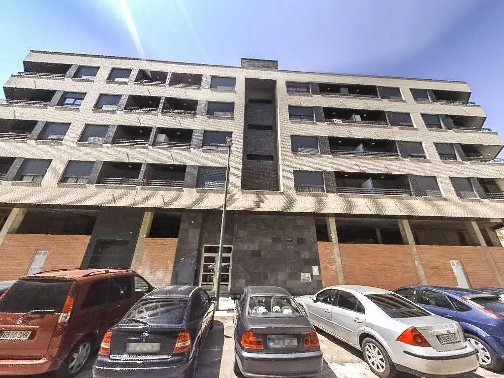 Vista exterior de Pis en venda en Zaragoza amb Jardí privat, Terrassa i Balcó