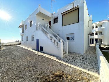 Apartment with pool for sale in Alcossebre