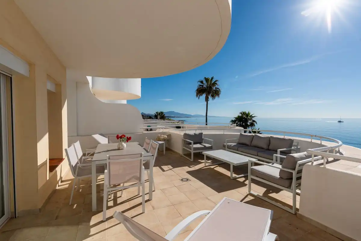 Terrace of Apartments for sale in Estepona Pueblo