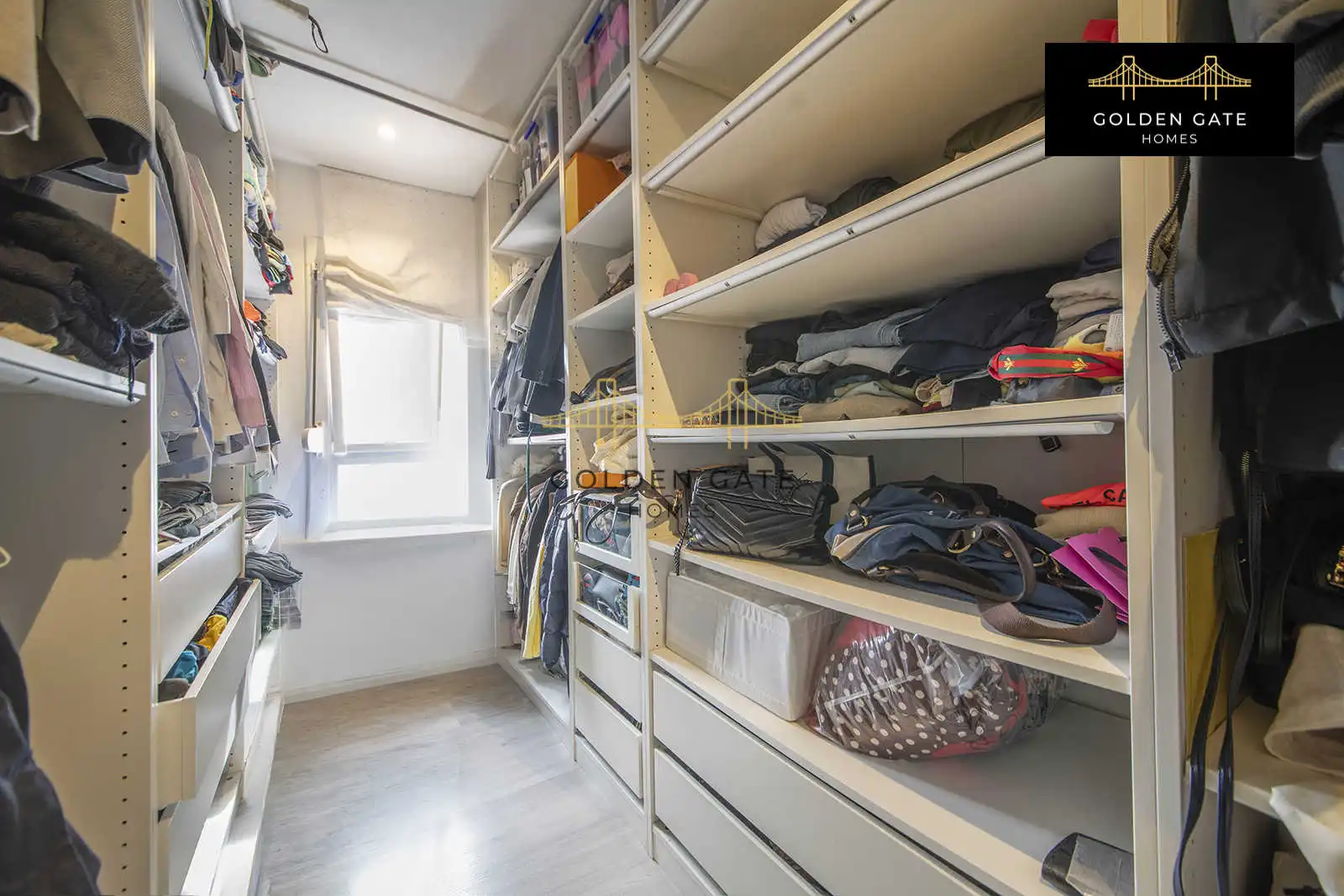 Flat for sale in El Masnou  with Air Conditioner, Heating and Parquet flooring
